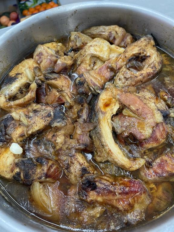 Cá kho (nhà làm)