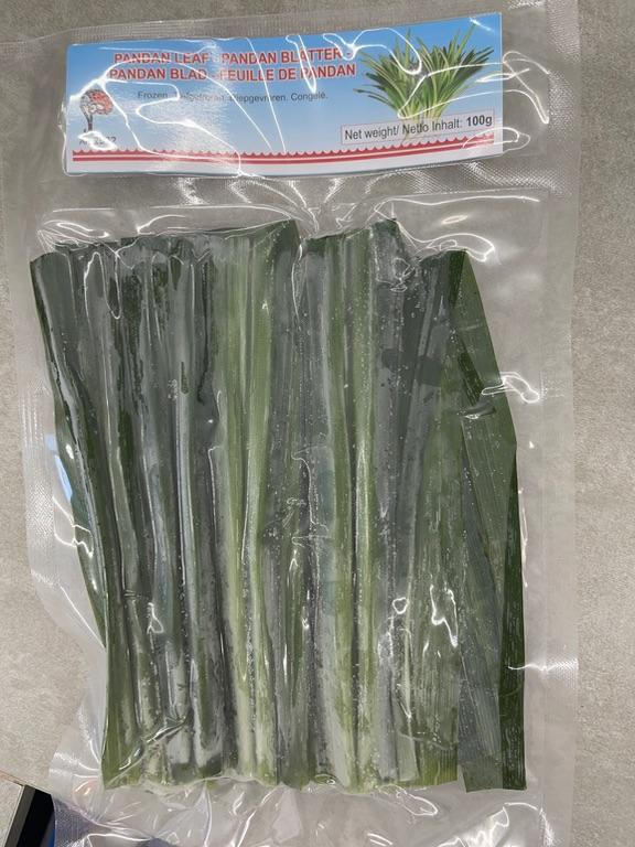 Lá dứa đông lạnh (Pandan Leaf) 100g